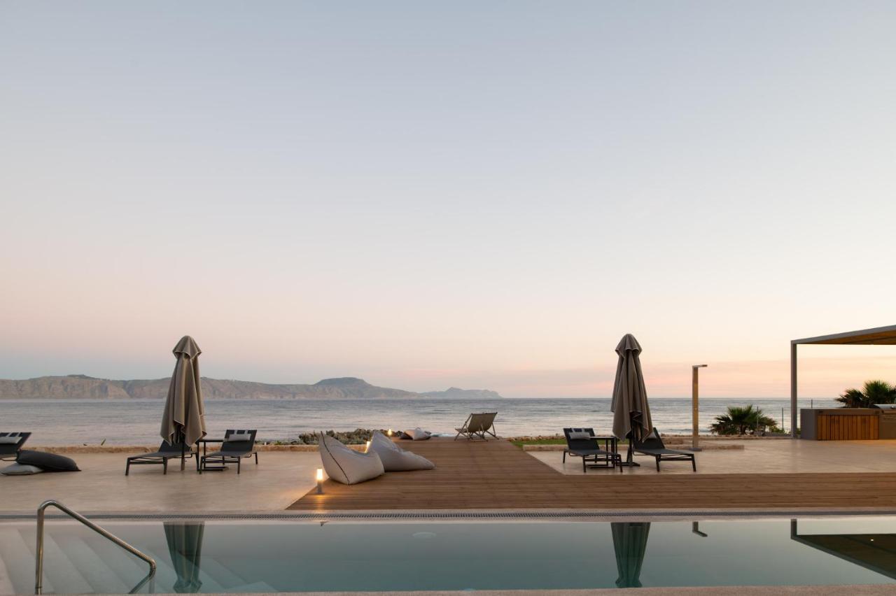 Your Private Retreat By The Beach, With Heated Pool, By Thinkvilla Petres  Exterior foto