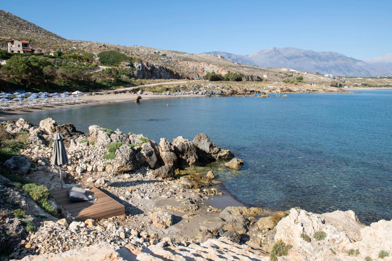Your Private Retreat By The Beach, With Heated Pool, By Thinkvilla Petres  Exterior foto