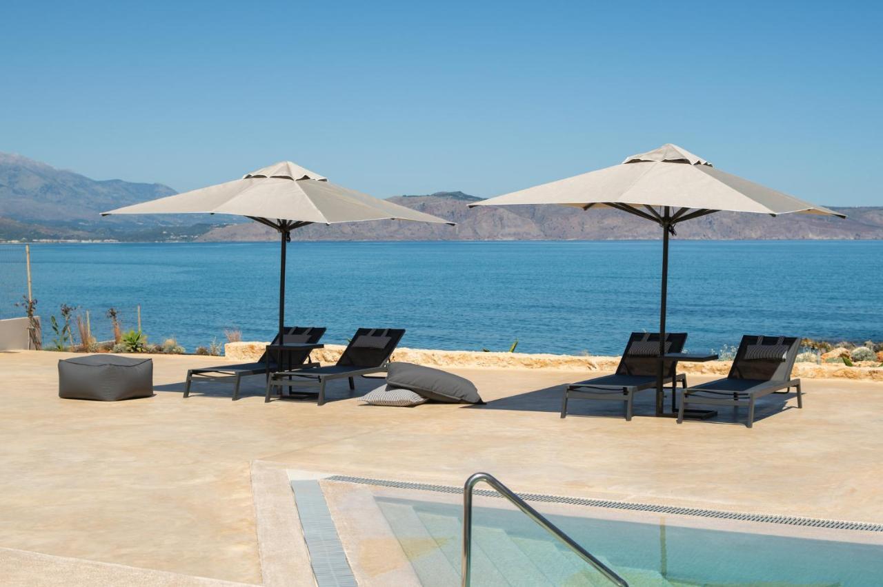 Your Private Retreat By The Beach, With Heated Pool, By Thinkvilla Petres  Exterior foto