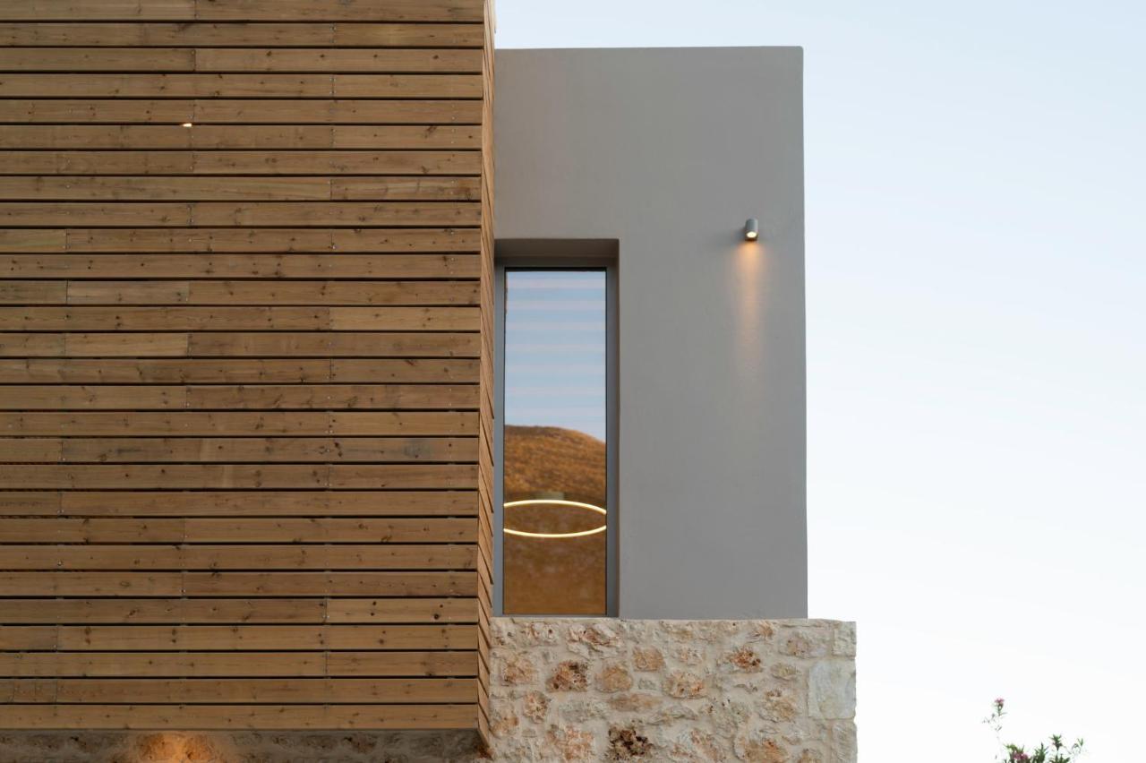 Your Private Retreat By The Beach, With Heated Pool, By Thinkvilla Petres  Exterior foto