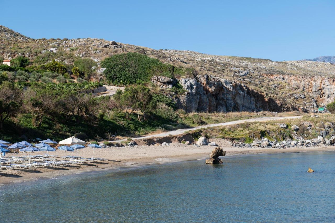 Your Private Retreat By The Beach, With Heated Pool, By Thinkvilla Petres  Exterior foto